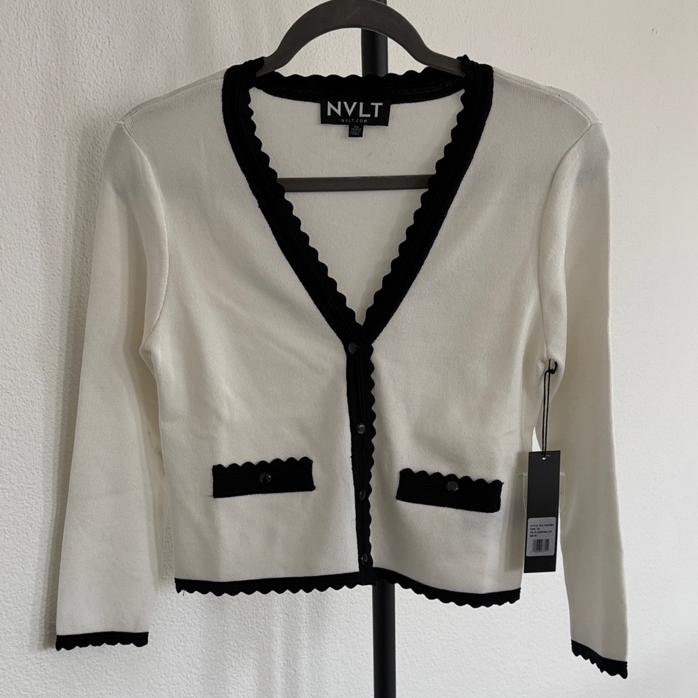 NVLT Scalloped V Neck Front Button Cardigan NWT Size XS